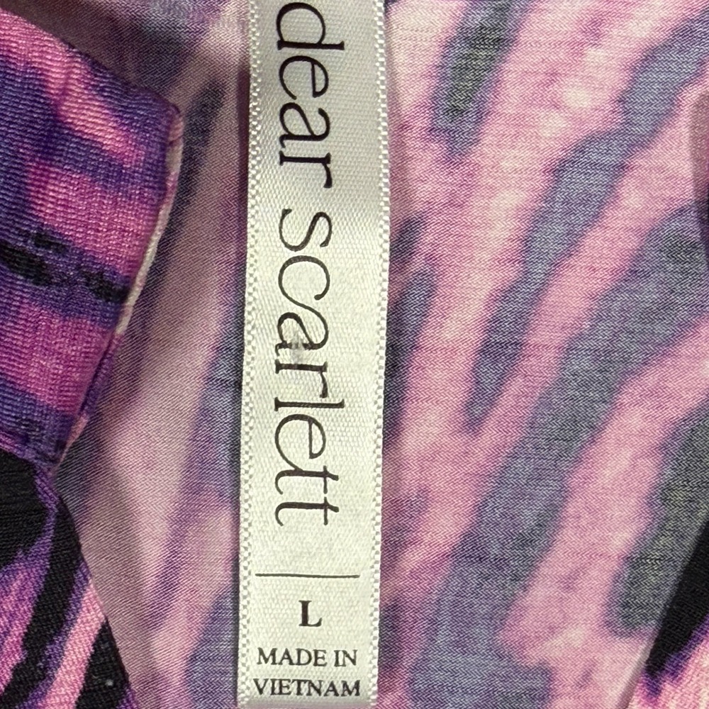 Dear Scarlett Lizzy Purple Pink Animal Print V-Neck Blouse Top Large tab slinky - Picture 5 of 8